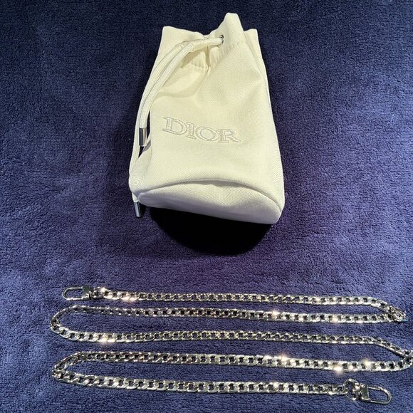 Dior Drawstring Bucket Bag - Picture 4 of 6